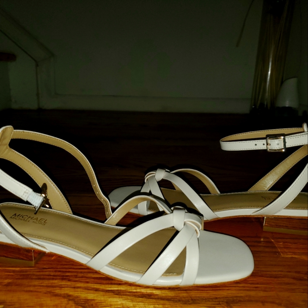 Michael Kors sandals with gold trim heel size 7